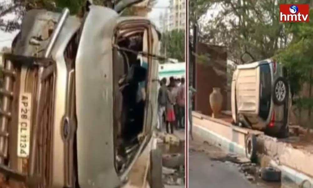 2 killed in Hyderabad Gachibowli Road Accident