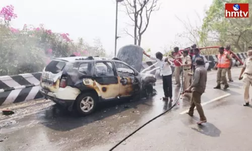 Car Catches Fire In Tirumala Ghat Road