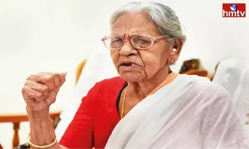 తెలంగాణ సాయుధ పోరాట యోధురాలు మల్లు స్వరాజ్యం కన్నుమూత