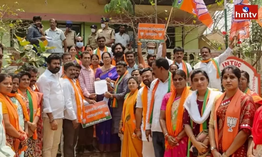 Telangana BJP Protest Over Hike in Electricity Charges