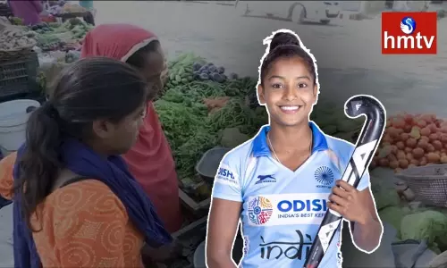 Vegetable Vendor Daughter Playing in Ongoing Junior Womens Hockey WC Vegetable Vendor Daughter Playing in Ongoing Junior Womens Hockey WC
