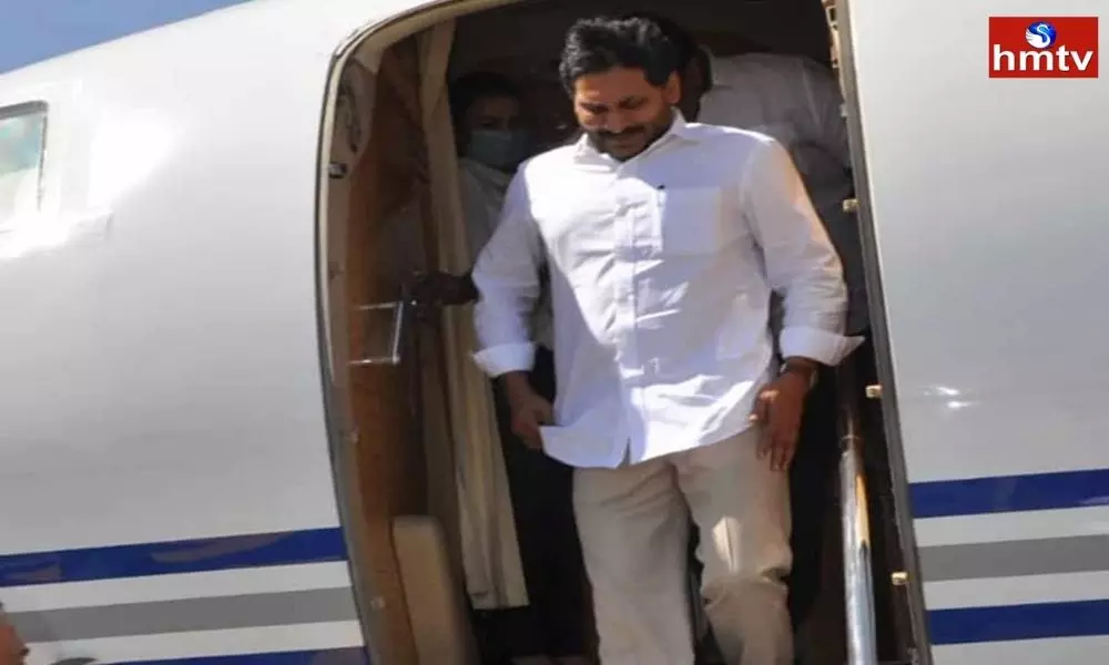 YCP MPs Grand welcome CM Jagan In Delhi | AP New Today