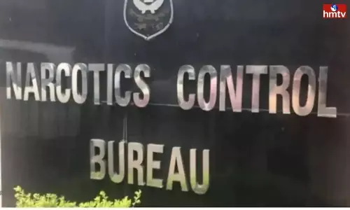 NCB Raids in Tharnaka Secunderabad 11 Members Arrested Take Over of Ganja Hash Oil | Live News