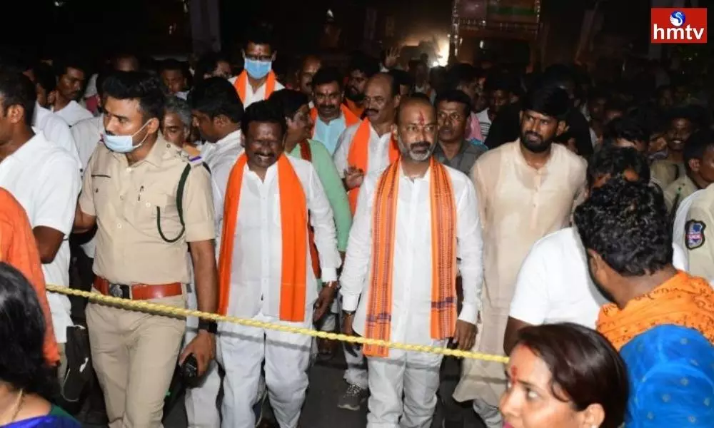 BJP Praja Sangrama Yatra from Alampur | TS News