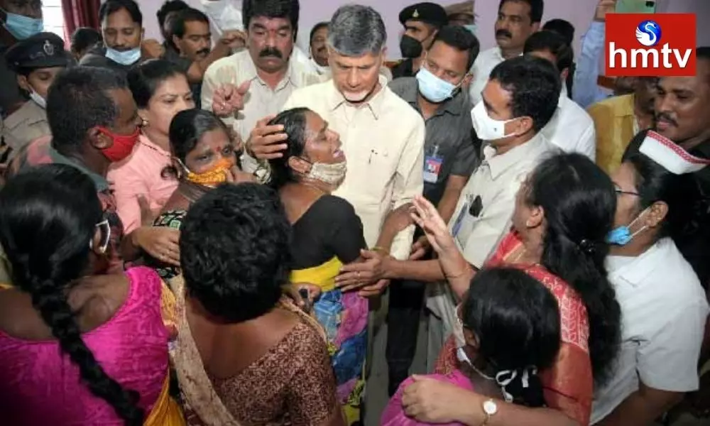 AP womens Commission Notice to Chandrababu and Bonda Umamaheswara Rao AP womens Commission Notice to Chandrababu and Bonda Umamaheswara Rao