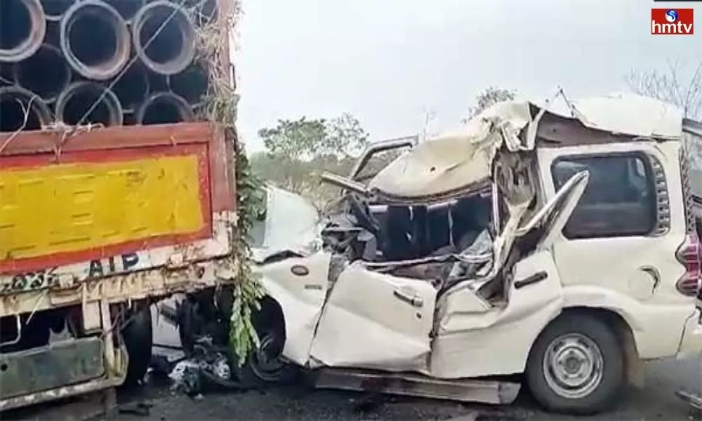 Road Accident in Peddapalli District | TS News
