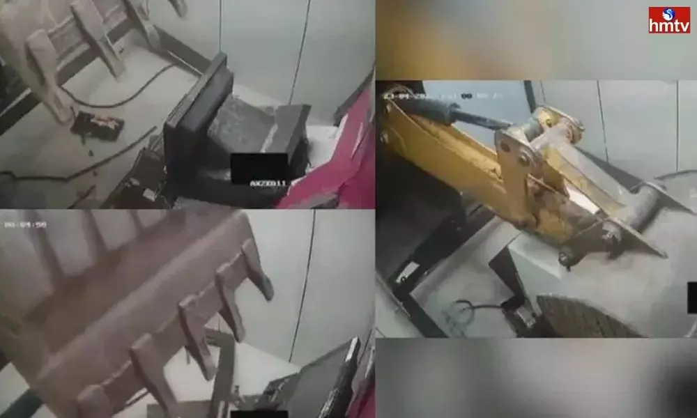 Thieves Use JCB to Steal ATM Machine in Maharashtra Sangli