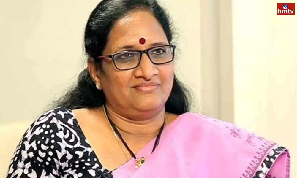 AP Women Commission Chairman Vasireddy Padma about Chandrababu Naidu Bonda Uma | Live News