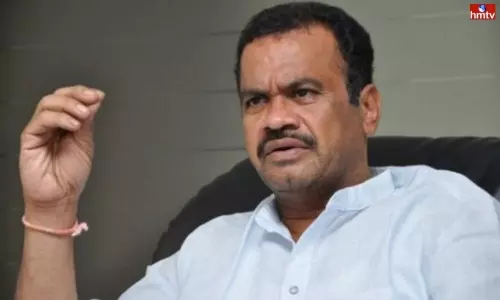 Komatireddy Venkat Reddy Comments on TPCC Chief Revanth Reddy Making Issue in T Congress Komatireddy Venkat Reddy Comments on TPCC Chief Revanth Reddy Making Issue in T Congress