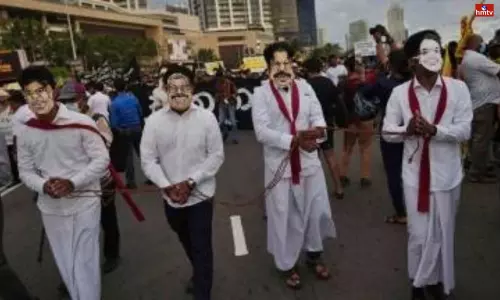 Sri Lanka PM Mahinda Rajapaksa Issued Emergency Again | Sri Lanka Crisis News Sri Lanka PM Mahinda Rajapaksa Issued Emergency Again | Sri Lanka Crisis News