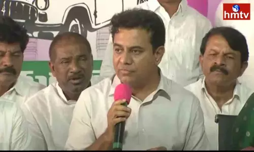 Minister KTR Setairs on Rahul Gandhi