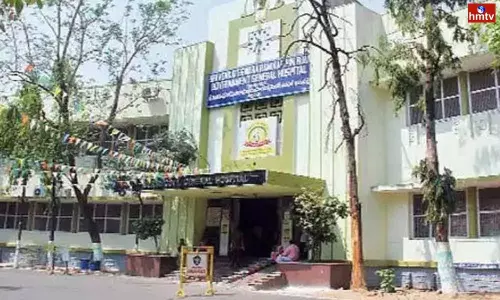 Ruia Hospital Situation is as same as Ambulance Mafia | Live News Today