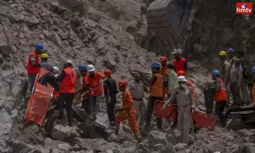 Rescue Operation is Going on in Jammu Kashmir Tunnel Collapse | Live News