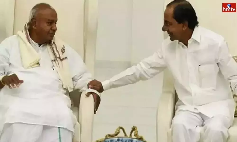 CM KCR meets PM Deve Gowda in Bangalore today