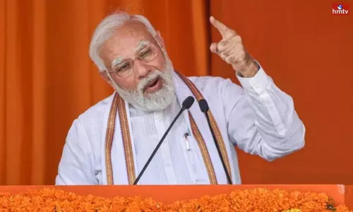 Telangana Politics Heated up with Narendra Modi Tour Ministers Counter Attacked |  Live News