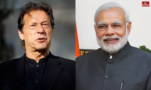 Pakistan Ex-PM Imran Khan Praises PM Modi for Decreasing Petrol Price | Live News Today Pakistan Ex-PM Imran Khan Praises PM Modi for Decreasing Petrol Price | Live News Today