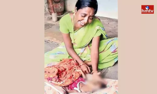 Three-Month-old Child Dies After Traffic Police Stopped Car For Challan