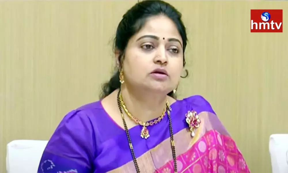 Divyavani Announces her Resignation to TDP