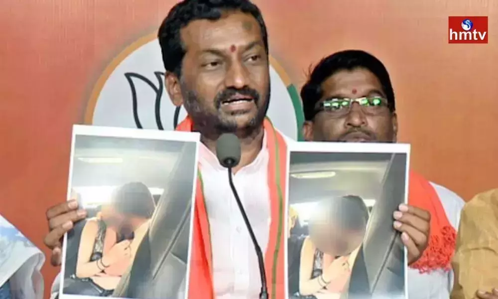 Amnesia Pub Case Police Officials Meet at Jubilee Hills Police Station