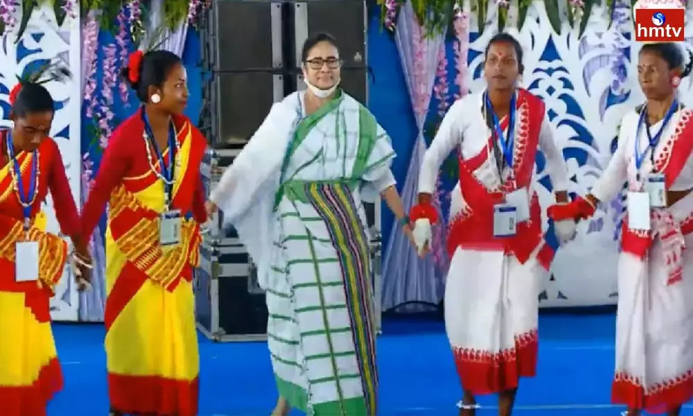 West Bengal CM Mamata Banerjee Dance | Telugu News