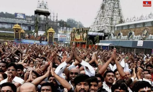 Huge Rush Continue at Tirumala