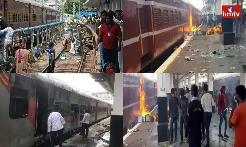 Agneepath Scheme Protests in Secunderabad Railway Station | TS News