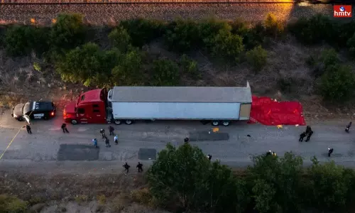 At Least 46 Migrants Found Dead in Trailer Truck in Texas At Least 46 Migrants Found Dead in Trailer Truck in Texas