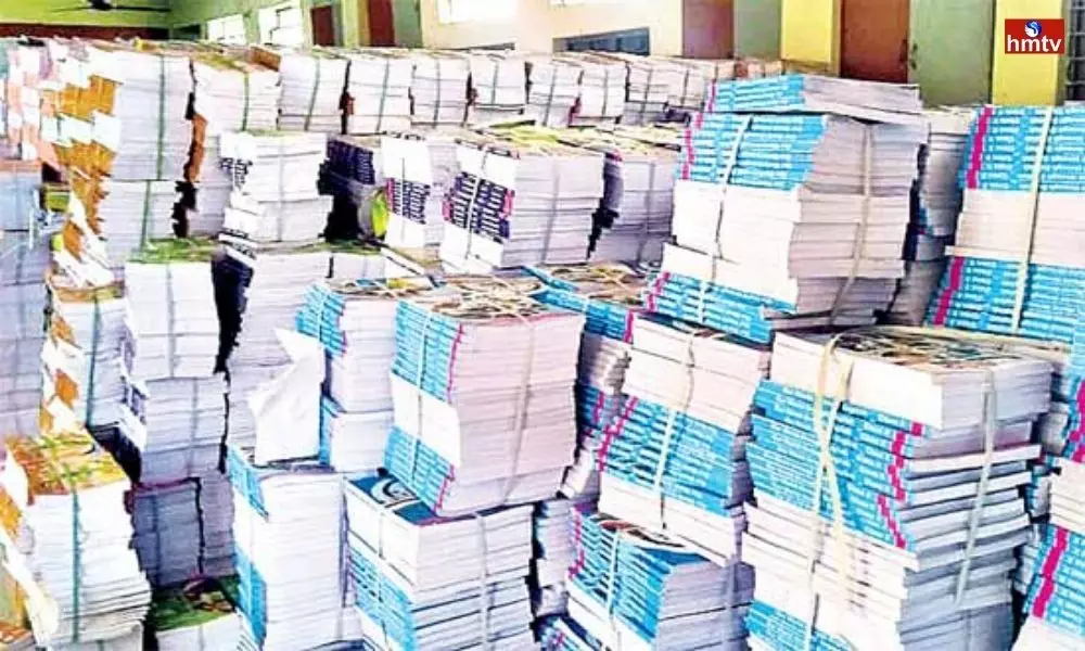 No School Books In Adilabad District | TS News