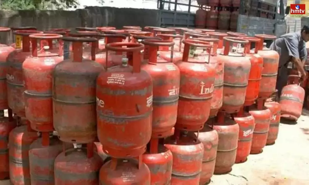 The Government is Subsidizing 9 Crore People on LPG Find Out How you Can Benefit