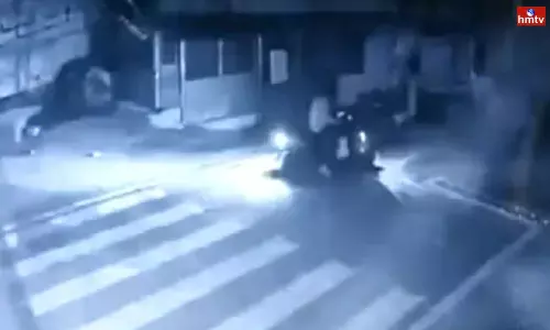 Man Throws Bomb At CPM Office In Kerala