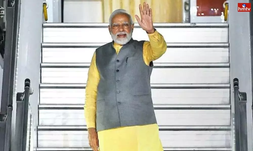 PM Narendra Modi Arrives in Hyderabad