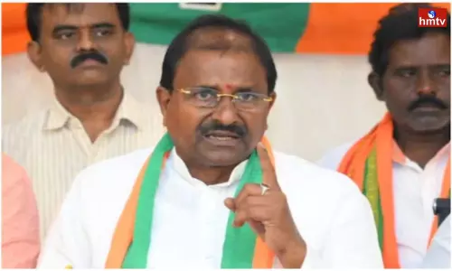 Somu Veerraju Fire On CM KCR