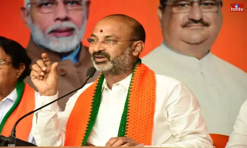 Bandi Sanjay Mouna Deeksha in Karimnagar