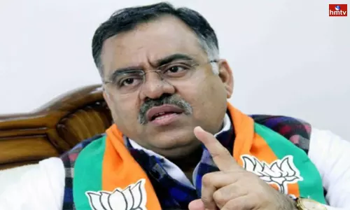 Tarun Chugh Counter Attack on CM KCRs Comments