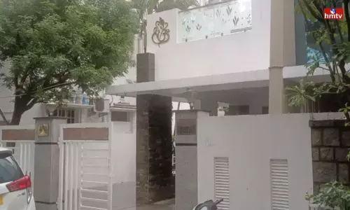 Massive Theft in Kukatpally, Hyderabad Massive Theft in Kukatpally, Hyderabad