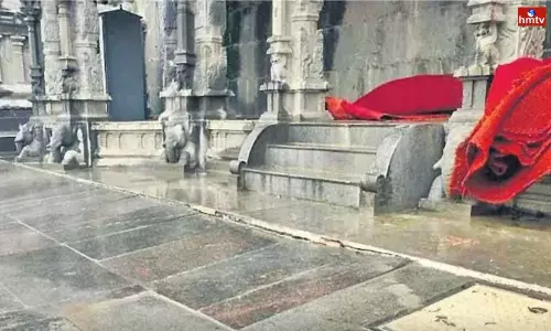 Sagging Flooring in Yadadri Temple | TS News