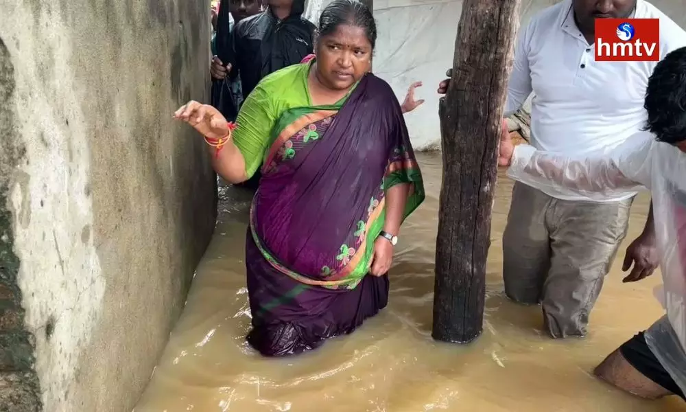 MLA Seethakka Visited the Flood Affected Areas