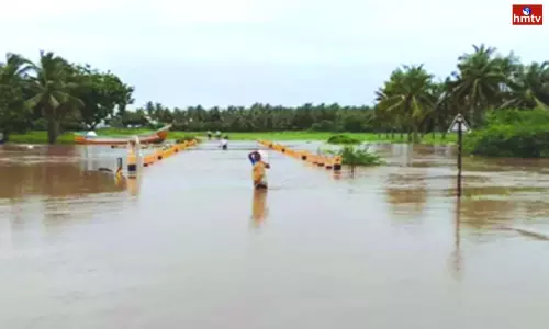 Godavari in Spate as Many Villages In Konaseema Flooded Godavari in Spate as Many Villages In Konaseema Flooded