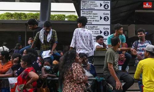 Sri Lankan People Queuing Up to Go Abroad