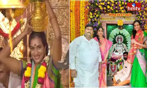 PV Sindhu Visited Lal Darwaja Simhavahini Temple