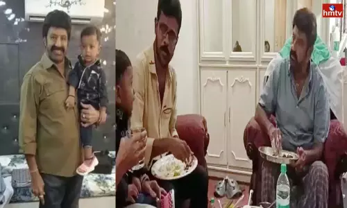 Balakrishna Lunch with His Fan Family | Tollywood Balakrishna Lunch with His Fan Family | Tollywood