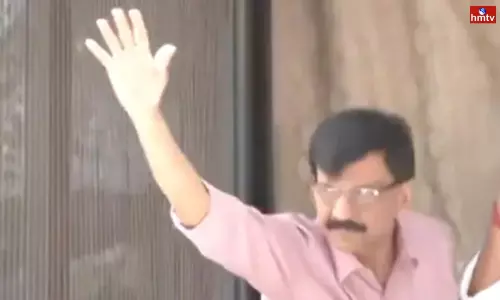 ED Detains Sanjay Raut After Raiding his Residence