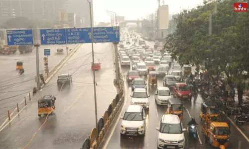 Heavy Rain Lashes Hyderabad