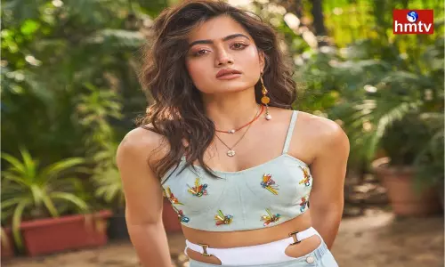 Rashmika Mandanna Reacts on the Success of Sita Ramam Rashmika Mandanna Reacts on the Success of Sita Ramam