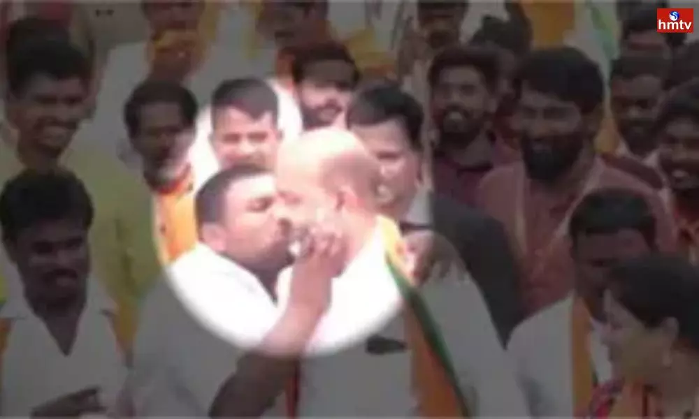 Fan Gave Kiss To BJP Chief Bandi Sanjay