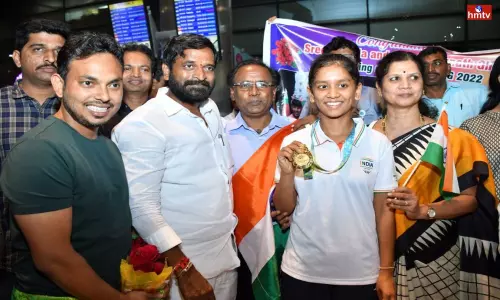 Minister Srinivas Goud Congratulated Sreeja For Winning Gold Medal