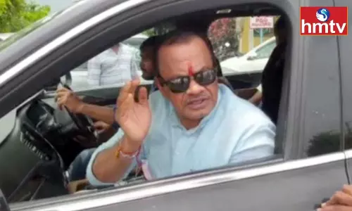 Komatireddy Venkat Reddy Comments on Munugode Politics