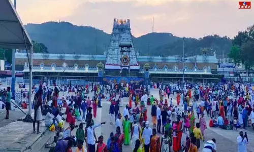 Devotees Huge Rush in Tirumala Tirupati