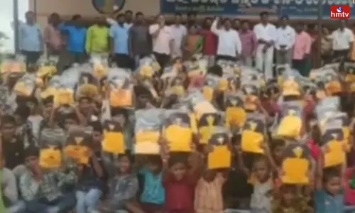 Uppala Trusts Contribution to Poor Students Uppala Trusts Contribution to Poor Students