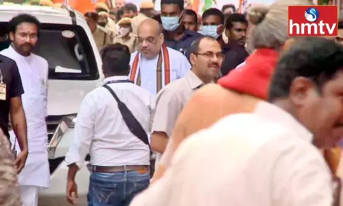Union Minister Amit Shah Offers Special Prayers At Ujjaini Mahankali Temple